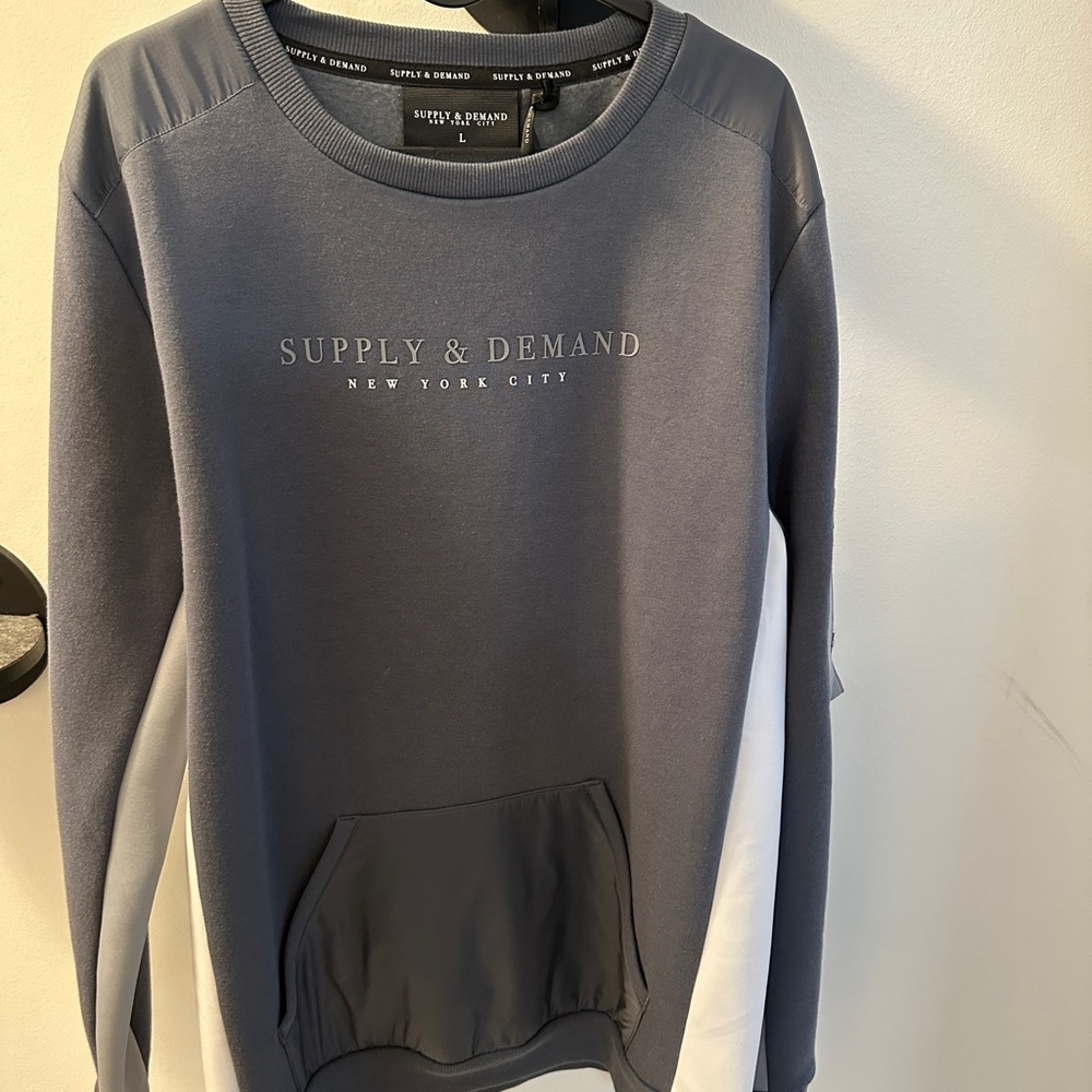 Warm Supply&Demand NY Mens L Blue Pocketed Sweatshirt Pullover Designer Sweater